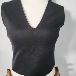 Zara Basic Top V-Neck Sleeveless Fitted Black Tank Top Size Small